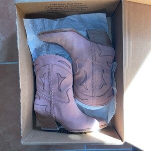 Dolce Vita Pink Western Boot EUC